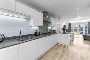 Photo 23- click for photo gallery